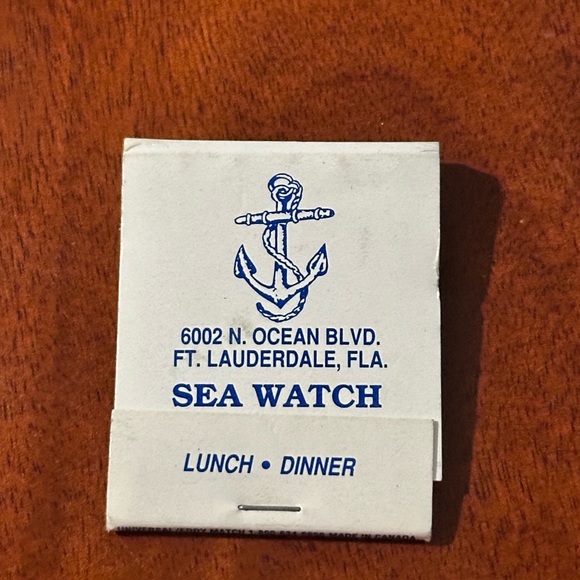 Vintage Matchbook Sea Watch Restaurant Anchor Matches Fort Lauderdale Florida - Picture 1 of 16